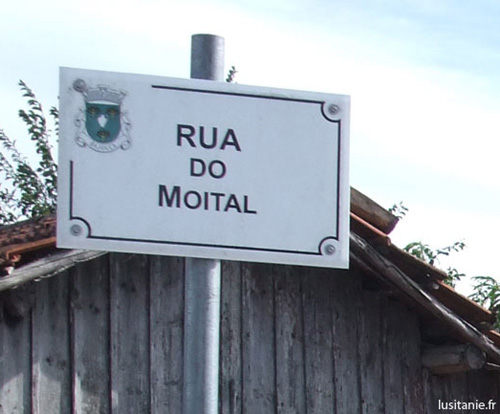 Plaque de nom de rue d'une freguesia Plaque de nom de rue d'une freguesia