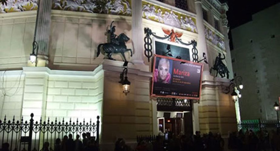 Concert de Mariza à Paris, avec Tito Paris