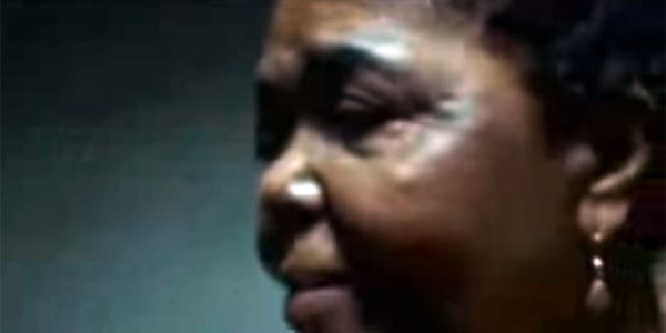 Nèg'Marrons et Cesaria Evora chantent le Cap-Vert