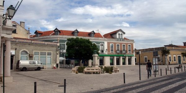 Rues d'une ville portugaise : Marinha Grande