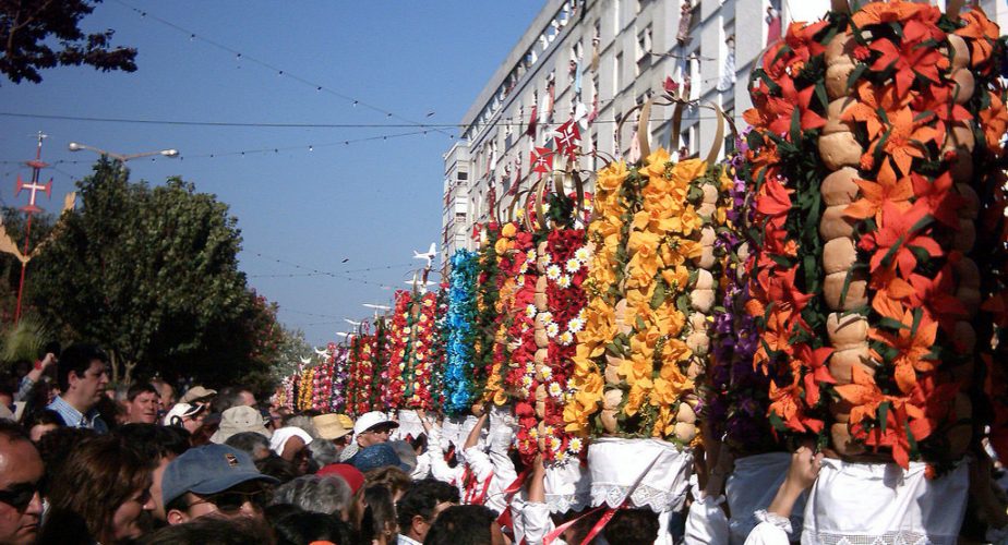 Cortège de la Festa dos Tabuleiros