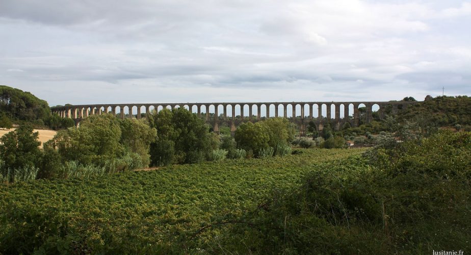 Aqueduc des Pegões, Tomar : paysages du Ribatejo