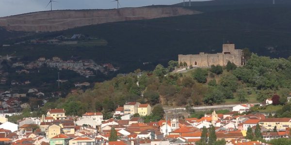 Vue panoramique sur Pombal et son château