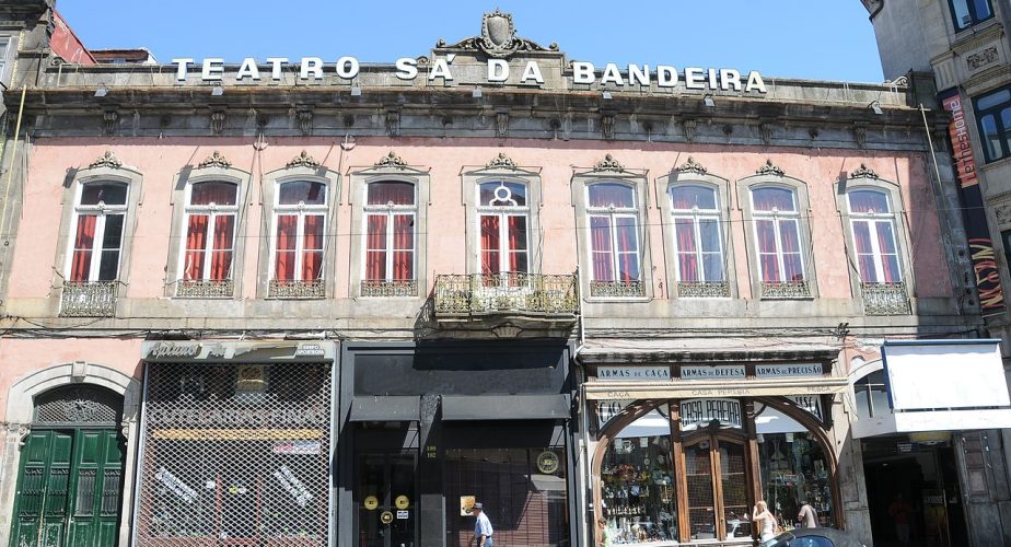 Theatre Sa da Bandeira. Porto
