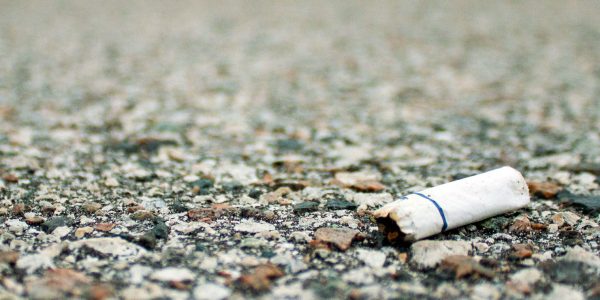 mégot jeté par terre