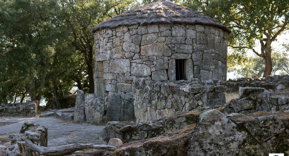 Maison reconstituée du castro
