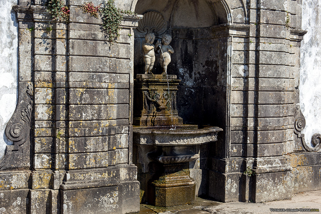 Fontaine de la Charité.