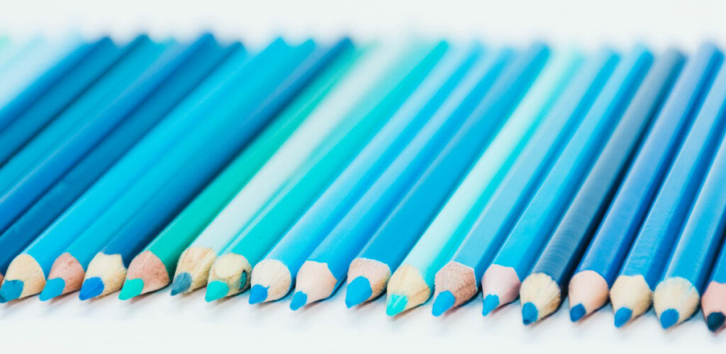crayons bleus