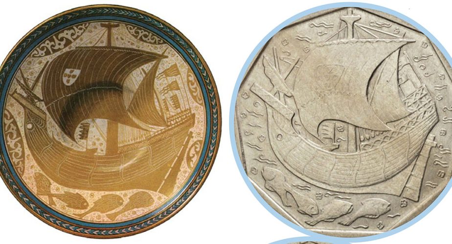 Assiette et pièce de monnaie avec une caravelle
