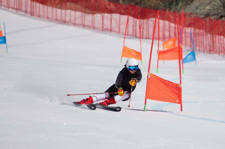 Vanina Guerillot au slalom