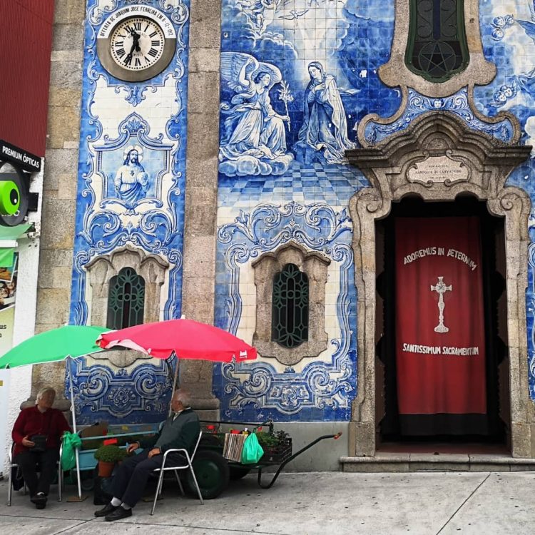 Vendeurs de basilic à Porto