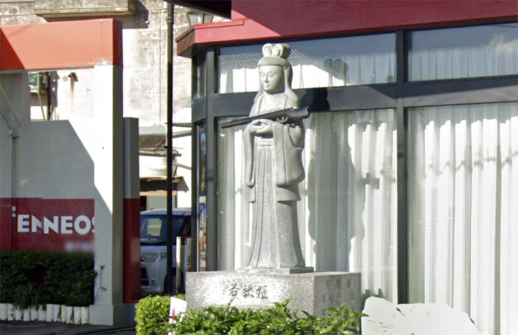 Statue de Wakasa