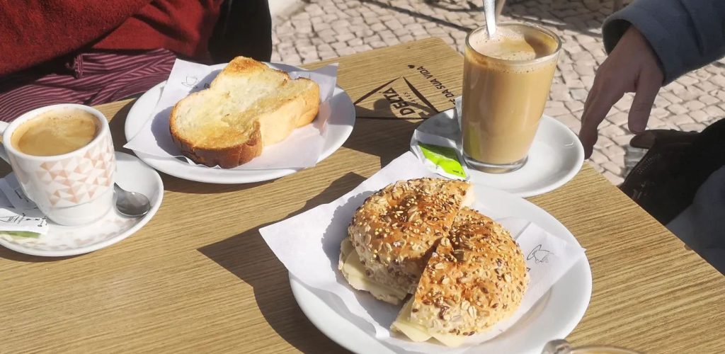 Petit-déjeuner au Portugal
