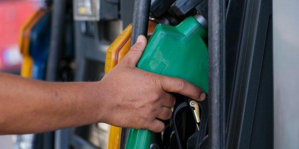Les carburants baissent légèrement au Portugal (et autres infos)