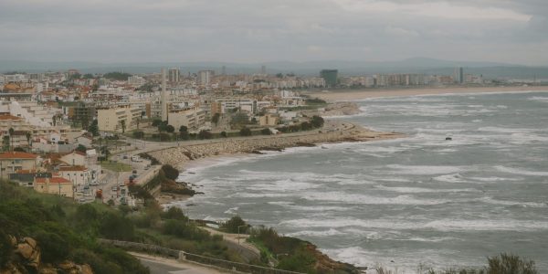 Un bruit explosif intrigue plusieurs localités près de Figueira da Foz (et autres infos)