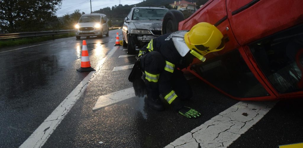 Quatre morts dans un accident sur l’IC1 à Santiago do Cacém