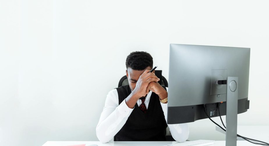 Près de 4 salariés sur 10 au Portugal disent subir du harcèlement au travail