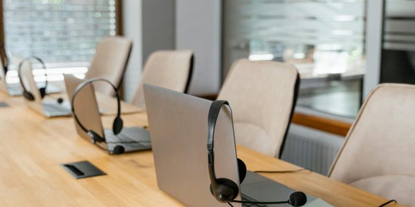 Dans les call centers au Portugal, les CDI deviennent majoritaires