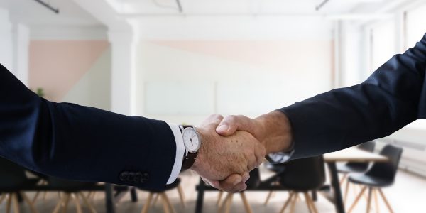 Novo Banco vendu au BPCE pour 6,7 milliards d’euros (et autres infos)