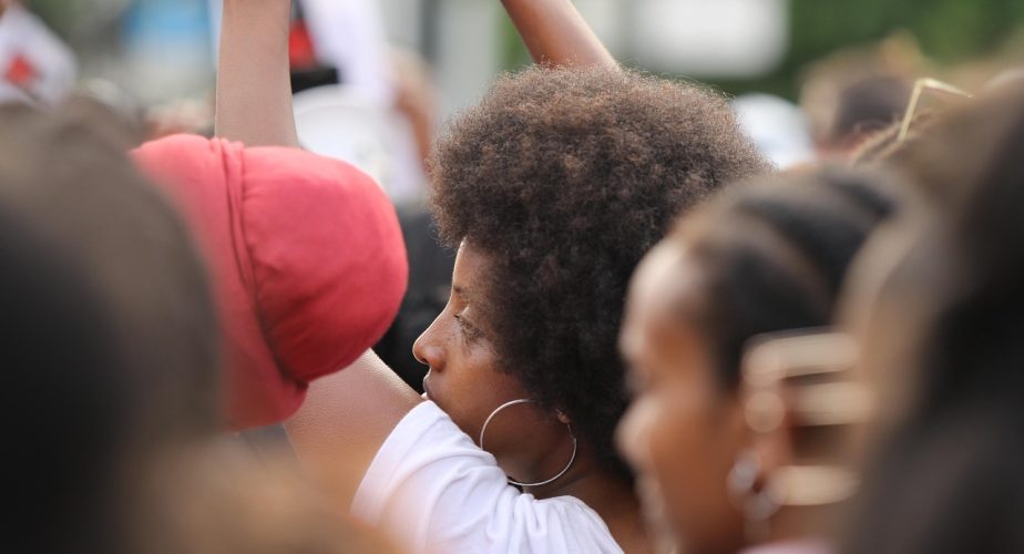 À la Figueira da Foz, une réunion de « remigration » met en lumière les réseaux anti-immigration européens