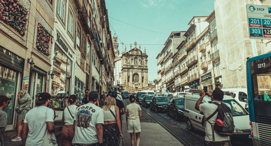 Le Portugal placé en alerte rouge face à une vague de chaleur extrême (et autres infos)