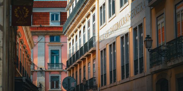 Logement étudiant au Portugal: seuls 27 % des lits financés par le PRR sont prêts