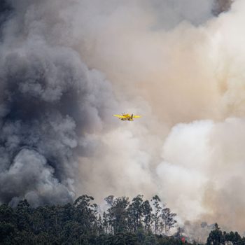 Incendies à Vouzela et dans la Serra do Caramulo: le Portugal reçoit des renforts aériens européens