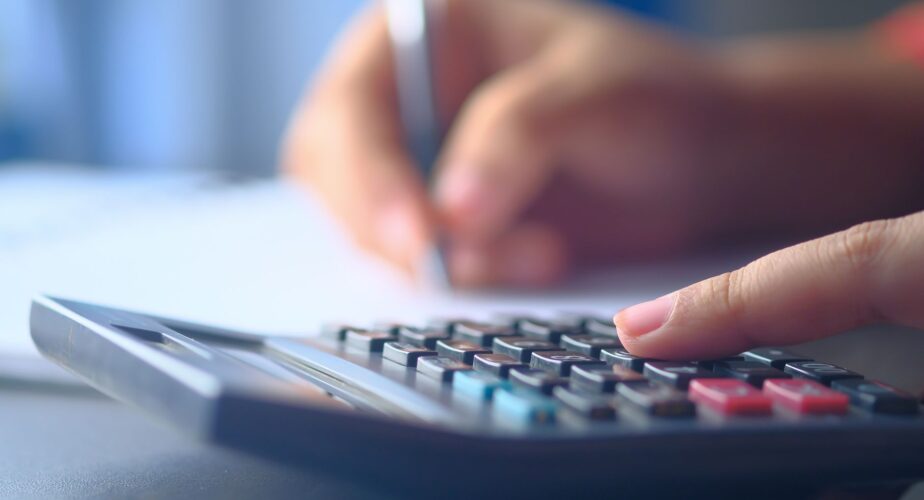 Revenus des ménages portugais: la moitié déclare au plus 15 000 euros par an